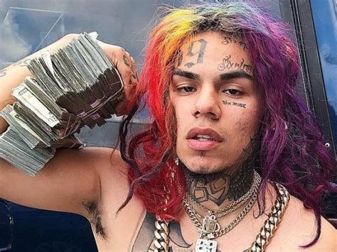 Tekashi 6ix9ine Was Beaten By A Group Of Attackers In The Bathroom Of A South Florida Gym And