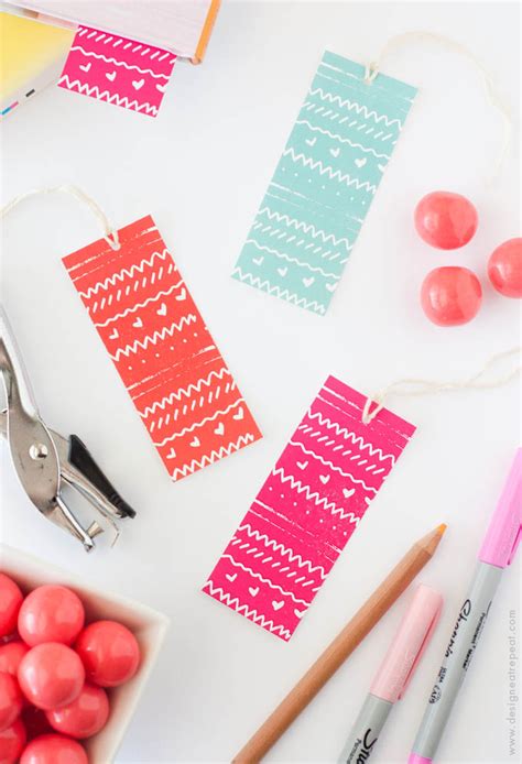 25 Different Ways To Make And Create Your Own Bookmarks