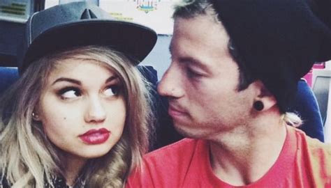 Twenty One Pilots Drummer Josh Dun Has Proposed To His Girlfriend Debby Ryan And The Proposal
