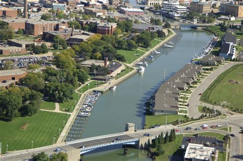 River Street Docks In Port Huron Mi United States Marina Reviews