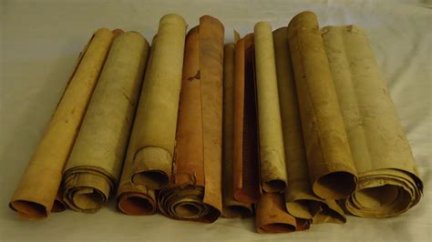 Scribal Traditions Of Ancient Hebrew Scrolls