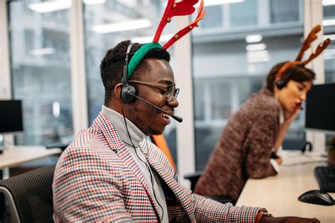 Is Your Call Center Ready for the Holidays? | CallTrackingMetrics