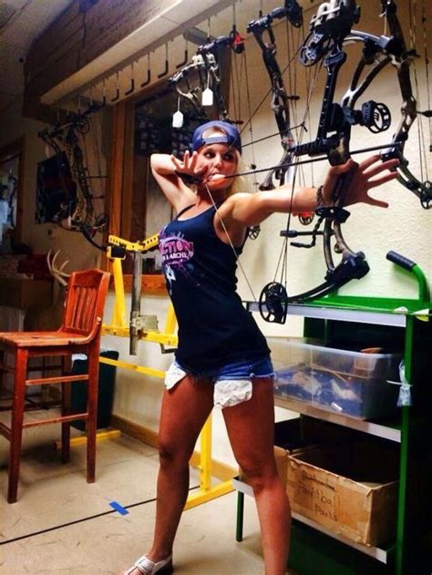 Pin By Research On Hottest On The Planet Archery Girl Bow Hunting