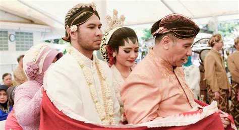 Prosesi Susunan Acara Pernikahan Adat Jawa Foto Hot Sex Picture My