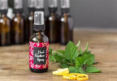 This essential oil hand sanitizer spray is so simple to make and works just as. Homemade Citrus Mint Hand Sanitizer Spray - Dan330