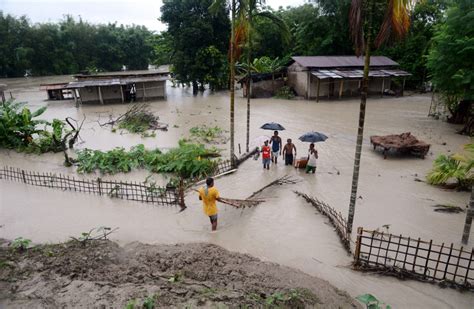 In Pictures Grim Flood Situation In Assam Affects 3 Million Floods Al Jazeera
