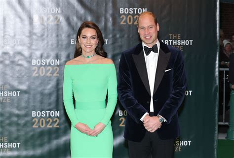 Kate Middleton Makes A Glamorous Entrance At The 2022 Earthshot Prize