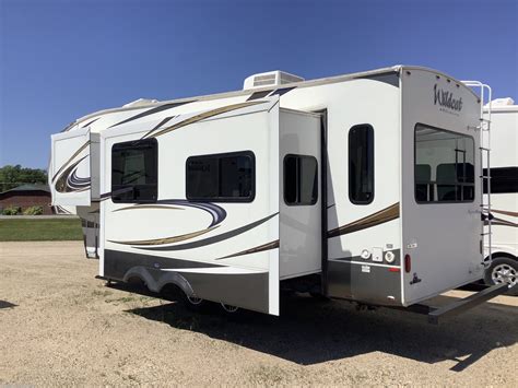 2014 Forest River Wildcat Extralite 272rlx Rv For Sale In Paynesville
