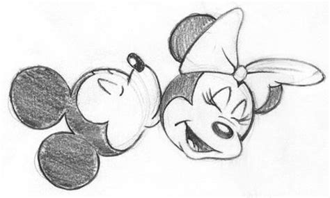 Mickey Mouse And Minnie Mouse Kissing Drawing Images Drawing Skill
