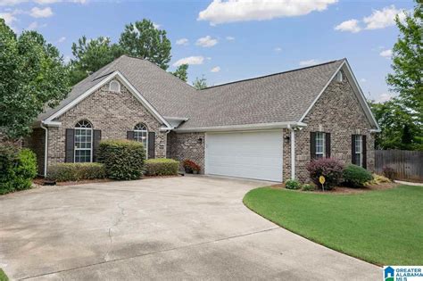 5830 Willow Lake Dr Hoover Al 35244 Mls 1292023 Redfin