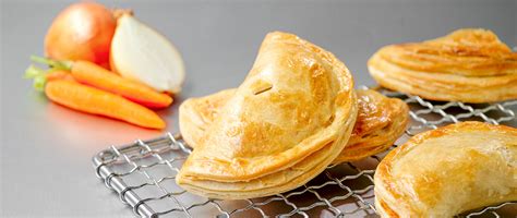 Traditional Meat And Vegetable Pastie Recipe Eoi Bakery