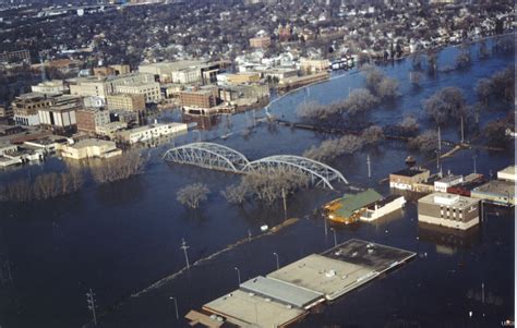 Flooding In Grand Forks North Dakota In 1997 Us Geological Survey