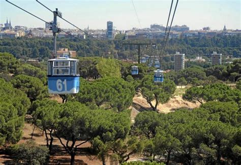 It is common for families from madrid to spend days in the park, enjoying the. Un 'lifting' para la Casa de Campo | Madrid | EL MUNDO