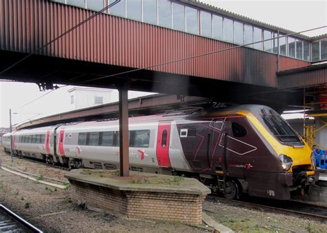 Class 220 220012 British Rail Class 220 Voyager Diesel  Flickr