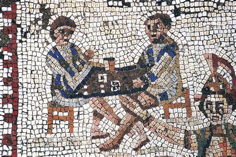 5 Ancient Roman Board Games Thatll Challenge Your Modern Mind Lovetoknow