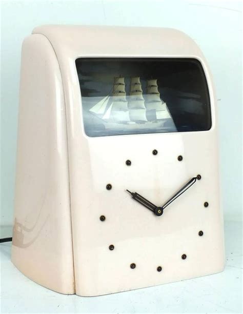 Vintage Bakelite Vitascope Mantle Clock Artdeco Electrical Automation