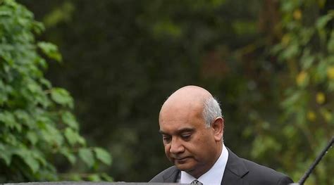 Keith Vaz Sex Scandal I Forgive The Betrayal Says Wife But Warns He