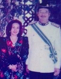 Dato' sri haji mohammad najib bin tun haji abdul razak is a malaysian politician who served as the 6th prime minister of malaysia from april. Gambar PM Najib & Rosmah Masa Muda - HOTLIPS CORNER