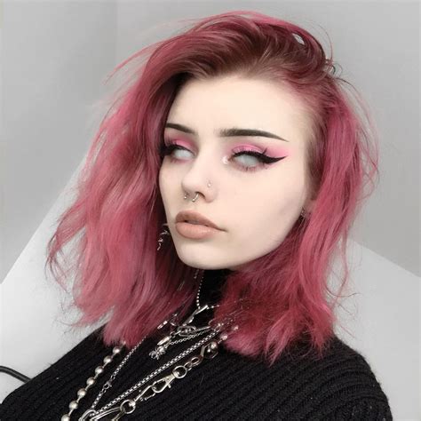 Instagram Post By Xowie 🕷 • Jul 5 2019 At 701pm Utc Grunge Hair Aesthetic Hair Dyed Hair