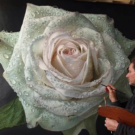 Large-scale detailed rose paintings – Vuing.com