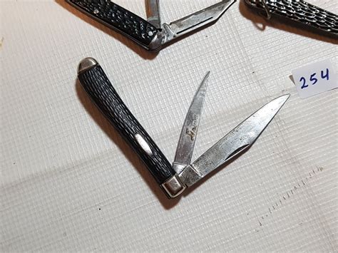 Lot Of 4 Older Pocket Knives Stag Imperial Julang Co