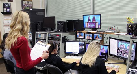 California High School Delivers Broadcast Media Program With Wirecast