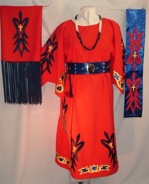 Image Result For Woodland Indian Women Pow Wow Dress Native American