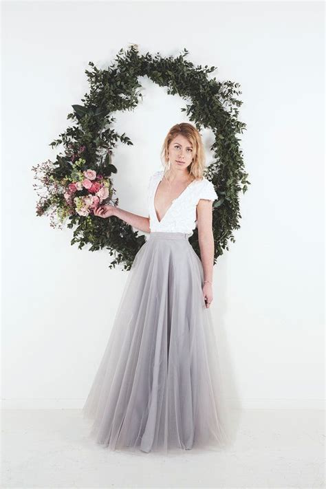 Grey Tulle Skirt By Raspberypavlova On Etsy Hochzeit Kleidung