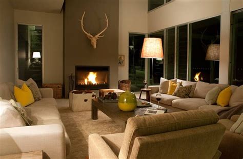 Cuttagee, thanks to Brett for interior design | Living room color