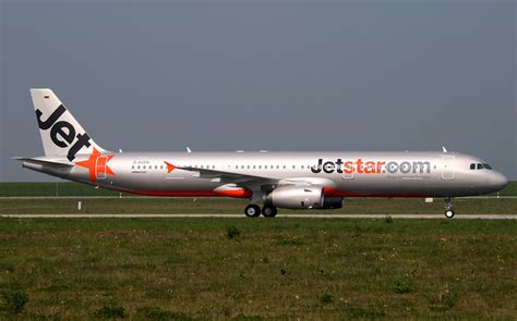 Airbus A321 200 Jetstar Photos And Description Of The Plane