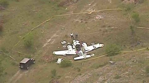 Officials Say 6 People Died In Texas Small Plane Crash