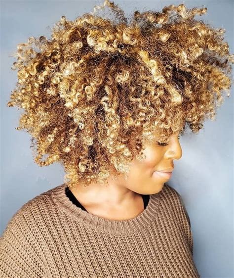 65 Most Flattering Blonde Curly Hair Looks For 2023 Hairstyle Camp In
