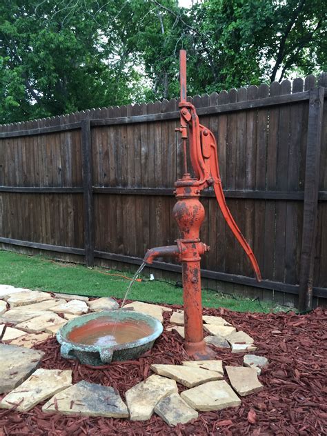 10 Old Water Pump Fountain Ideas