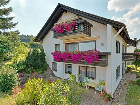 Die folgende übersicht enthält 134 selbstversorgerhäuser im schwarzwald. Haus Sieglinde - ★★★★ Ferienwohnungen - Haus Sieglinde ...