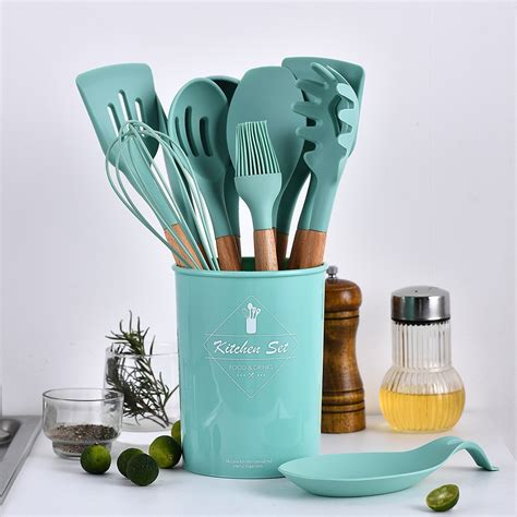 11pc Wooden Handle Silicone Kitchen Utensils Set With Plastic Holder