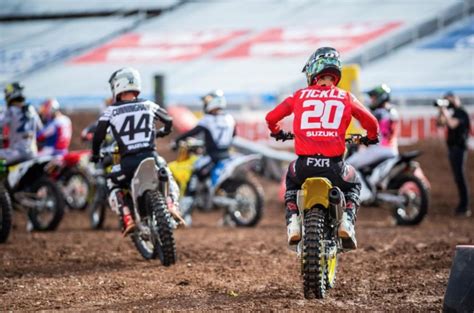 Broc tickle has had many of injuries in his run as a professional racer. Broc Tickle breekt zijn hand in SLC | Motorcross - Enduro ...