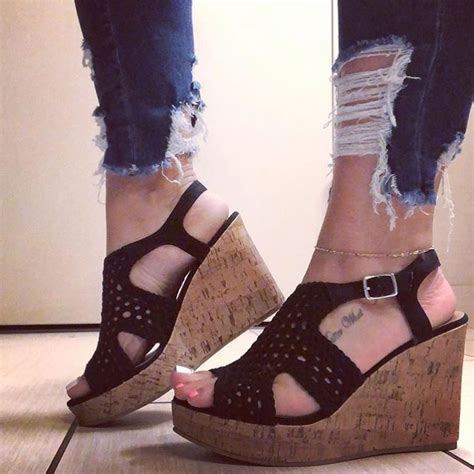 npraise of beautiful feet on instagram “ averyy045 wedgewednesday”