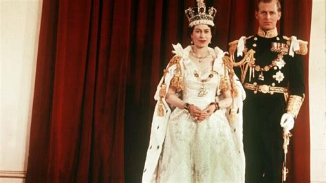 Krönung Von Elizabeth Ii Alter Der Queen Bilder Und Ablauf Der Zeremonie 1953 Südwest Presse