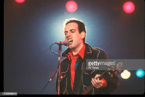 Mick Jones The Clash Photos And Premium High Res Pictures Getty Images