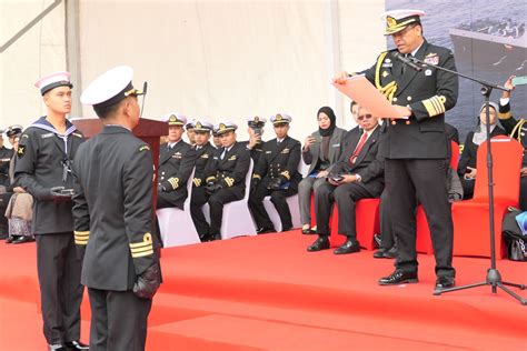 Kd Keris Commissioned Malaysian Defence