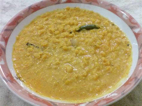 Niharis Cookbook Simple Sri Lankan Dhal Curry