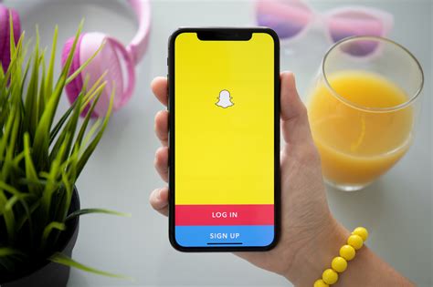 Snapchat Launches My AI A New Social Media Chatbot