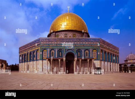 Dome Of The Rock Islamic Mosque Temple Mount Jerusalem Israel Middle