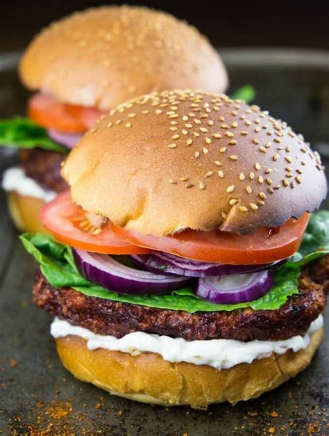 This Vegan Cauliflower Burger With Bbq Sauce Is The