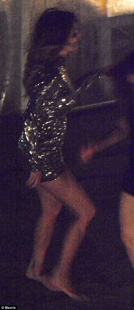 Nicole Scherzinger Flashes Her Underwear While Twerking In The Street