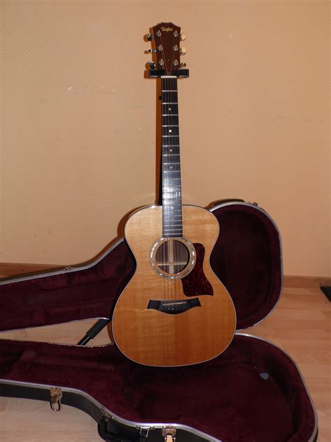 The denomination 712 for this year has been used since the early medieval period, when the anno domini calendar era became the prevalent method in europe for naming years. Photo Taylor 712 : Taylor 712 (26686) (#760746) - Audiofanzine