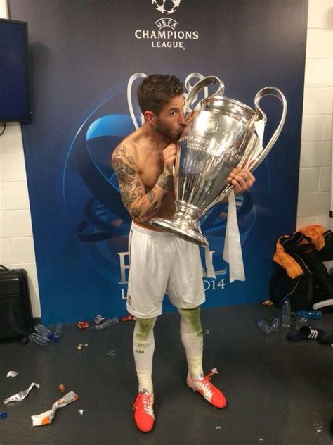 We regularly add new gif animations about and. campeón! :D) | Real madrid, Madrid, Sergio ramos