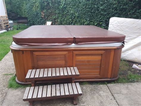 How do you clean a hot tub filter? Arctic Spa Hot Tub 5 Seats for sale from United Kingdom