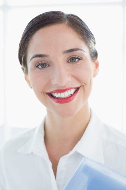 Premium Photo Close Up Of A Smiling Business Woman In White Shirt