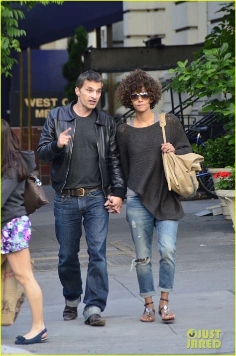 Halle Berry Style Tips Revealed Photo 2669829 Halle Berry Olivier Martinez Photos Just